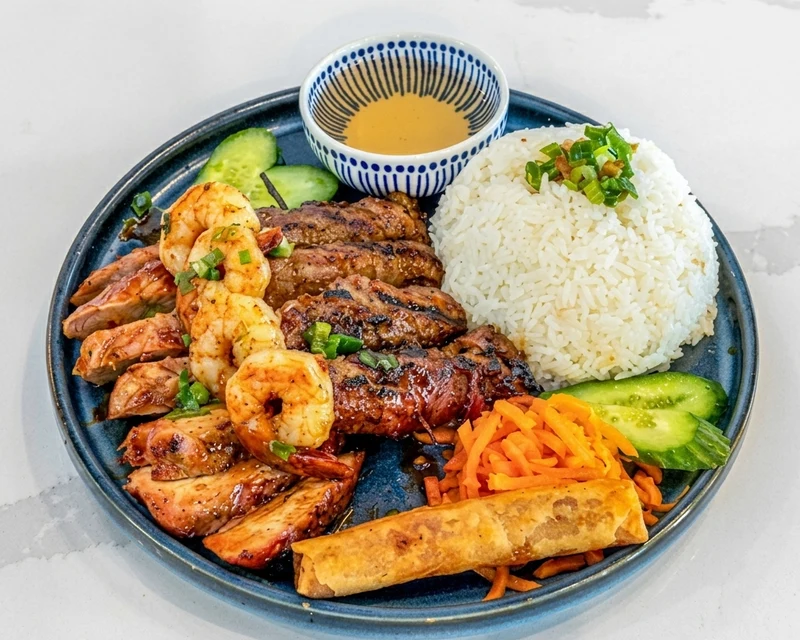 Ultimate Bowl at Thai Tai Vietnamese on 17th Avenue SW, Calgary